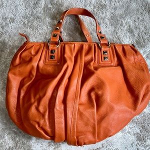Large Charles David leather purse in mint condition.